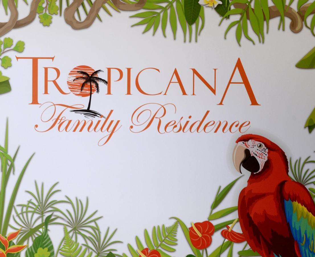 Tropicana Residence Llido Degli Estensi Zewnętrze zdjęcie